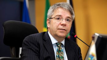 Saúde paga prestadores de serviços com contratos vencidos há mais de 20 anos