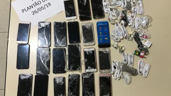 Agentes interceptam 21 celulares dentro de comida que seria entregue a detentos da PCE 