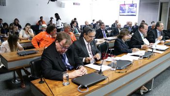 Fagundes e senadores do SE e BA questionam fechamento e apontam prejuízos para Estados