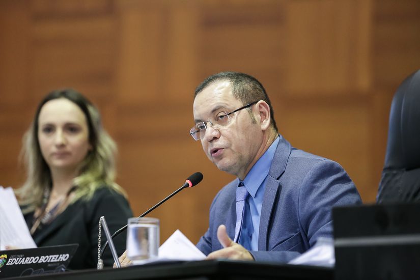 Autor de 36 leis, Botelho reafirma compromisso com MT