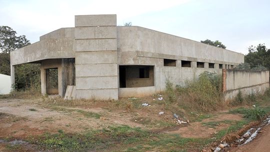 Obras do PSF do Jardim Morumbi estão abandonadas pela gestão municipal