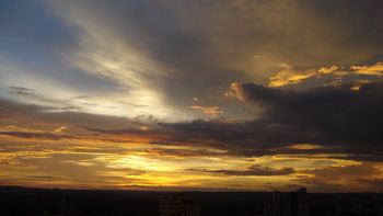 Apagão em Rondonópolis deixa parte da cidade sem luz e sem água