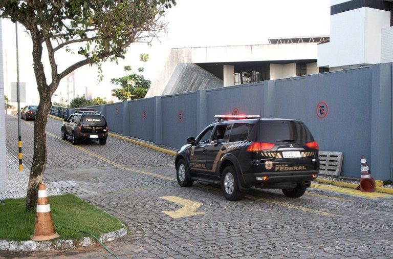 PF desarticula esquema criminoso de assaltos a agências bancárias e estabelecimentos comerciais