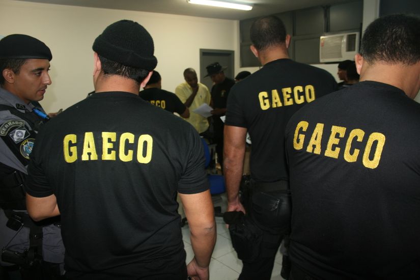 Irmão de ex-secretário está foragido; Gaeco faz "caçada" em São Paulo