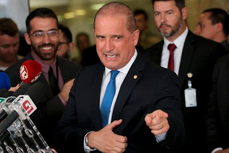 Governo não vai aumentar impostos, afirma Onyx