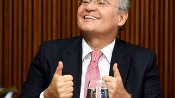 STF decide manter Renan Calheiros como presidente do Senado