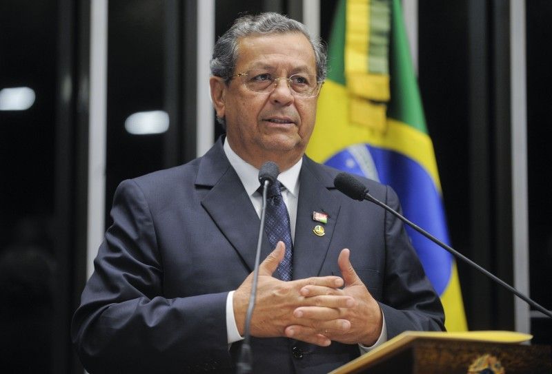 Jayme Campos é o sexto senador mais rico do Brasil, diz site