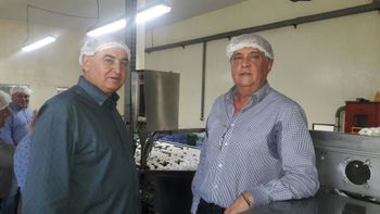 Deputado Nininho visita indústria em Campo Verde