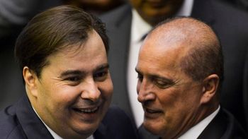 Onyx, Maia e Marinho discutem destaques, como do PSL, que podem atrasar Previdência