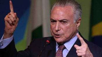 Em Davos, Temer defende reformas em andamento