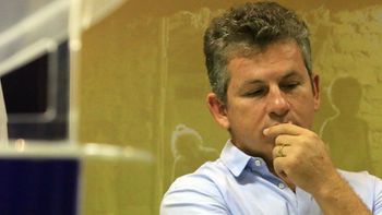 TJ nega pedido para obrigar Mauro Mendes a pagar 13º a Polícia Civil