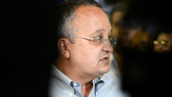 Taques desaparece em meio à exposição de verdades