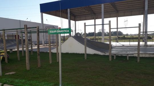 Centro de Artes e Esportes Unificados oferece diversos serviços à população