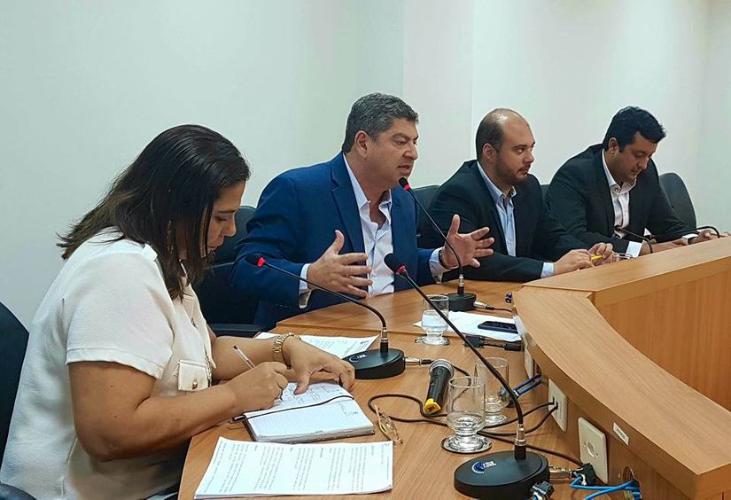 Maluf defende capacitação para melhorar indicadores da saúde