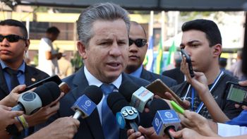 Governador anuncia retomada de obras do Hospital Central e Júlio Muller