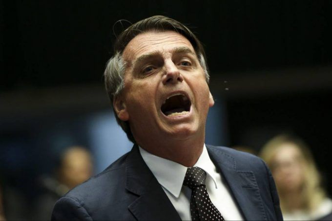 Em terra de barão, capitão impera
