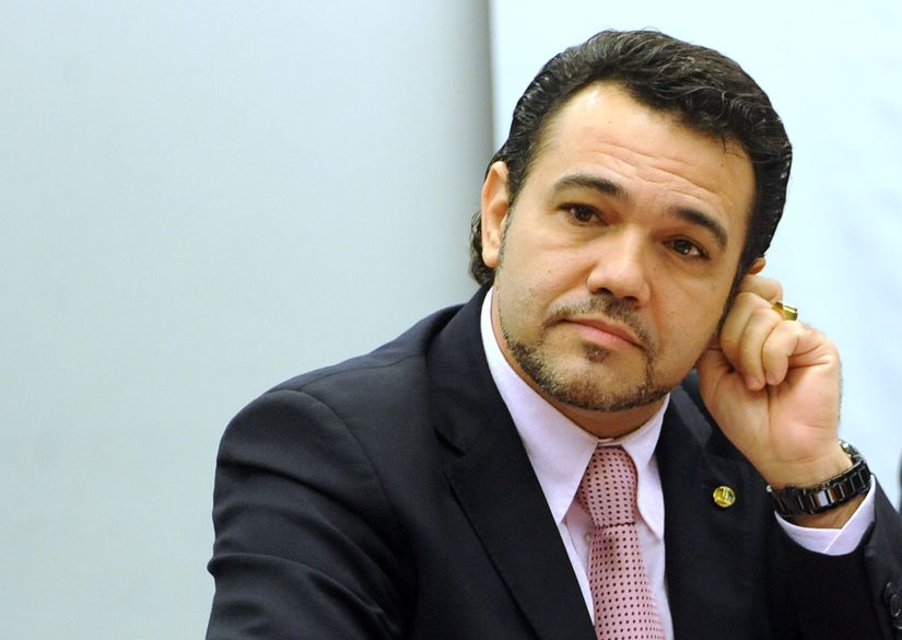 Procuradora do Senado pede investigação no MP contra deputado federal em suposto caso de estupro