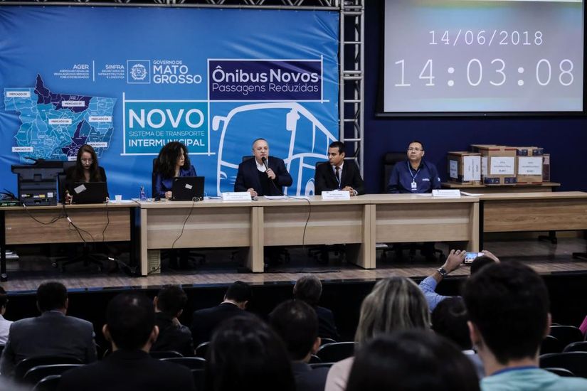 Governo realiza licitação para ônibus novos com passagens baratas