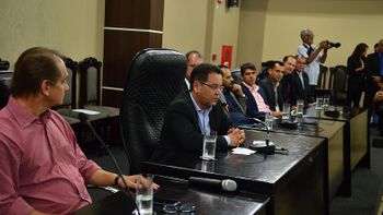 Botelho reafirma compromisso em defesa de servidores