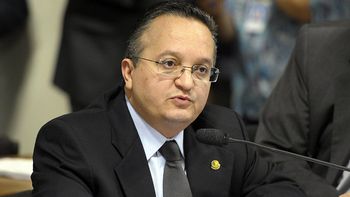 Governador visita a Sesp para entrega de veículo blindado a PJC