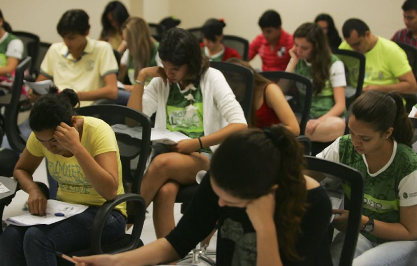 Especialistas avaliam benefícios e desafios do novo Fies