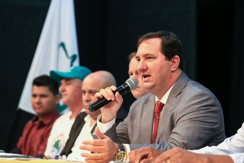 Assentados criticam CES durante audiência pública da AL 