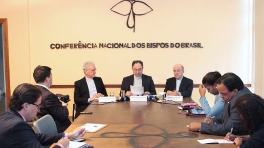 CNBB diz que corrupção é violência