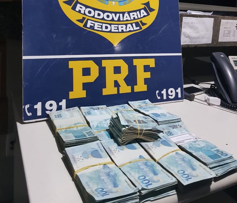 PRF apreende quase R$ 90 mil que seriam usados em crime eleitoral  