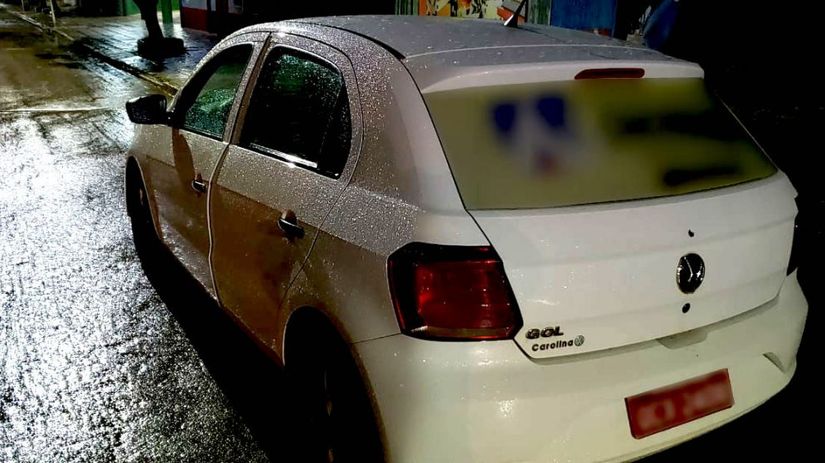 Ladrão chama táxi para furtar salão de beleza e acaba sendo baleado durante fuga 
