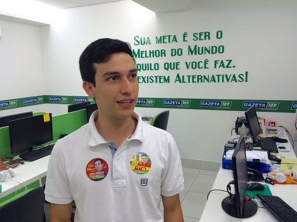 João Marco segue como candidato à Câmara pelo PMDB