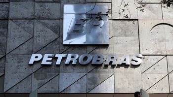 Conselho da Petrobras elege dois novos diretores executivos