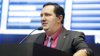 Barranco vota contra aprovação das contas do governo Taques referentes a 2016