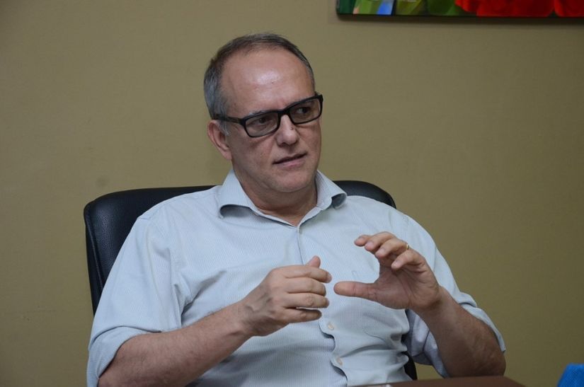 Antecipando salários, Pátio é só sorriso