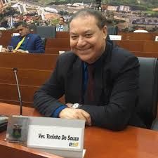 Toninho de Souza retoma mandato na Câmara de Cuiabá, após 42 dias como deputado