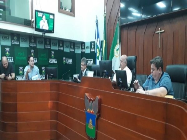 Comissão de Saúde e vereadores cobram explicações da Prefeitura sobre novo HMC e São Benedito