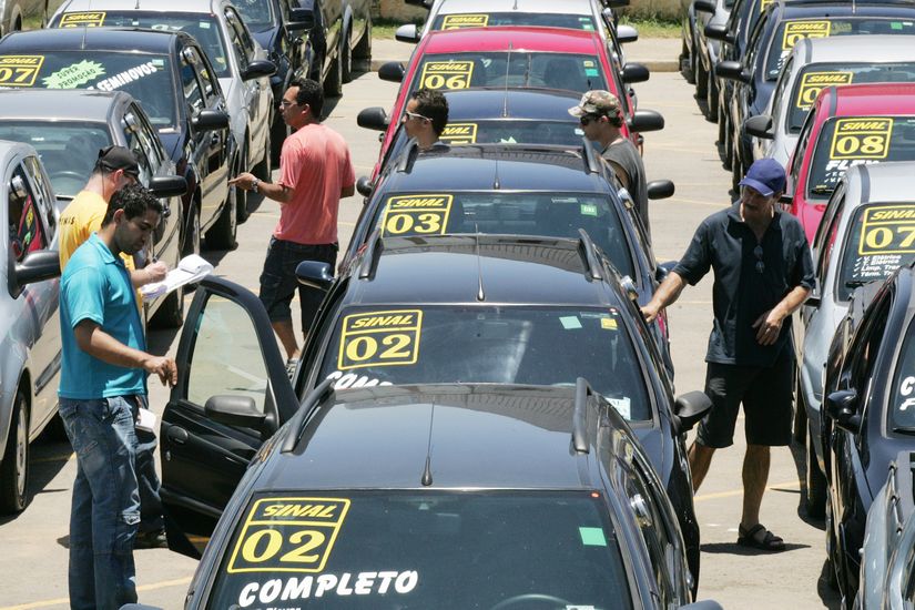 Vendas de veículos novos sobem 31% em janeiro