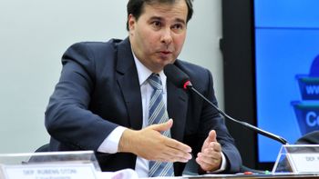 Rodrigo Maia defende aprovação de medida sem flexibilizar proposta do governo