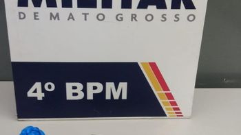 Alunos são flagrados pela PM com simulacro de arma de fogo em escola