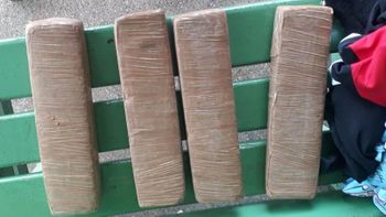 Menor é flagrada com droga na mochila em rodoviária