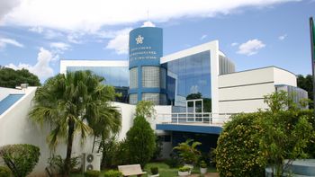Após aprovação de contas de Taques, AMM cobra igualdade do TCE com contas das prefeituras