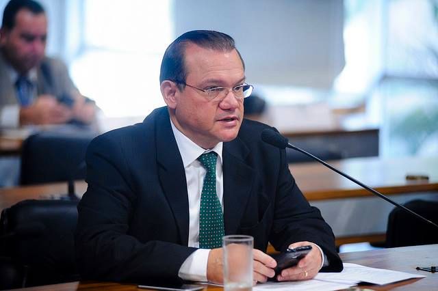 Wellington Fagundes vota pelo impeachment,  mas confirma como traidor  no Senado