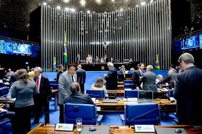 PEC do Foro privilegiado continua a ser discutida nesta terça (2)