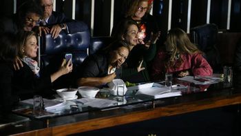 Senadoras ocupam a Casa em para impedir votação da Reforma Trabalhista