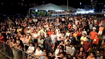 Cerca de 14 mil pessoas prestigiaram o show da Banda Família Lima 