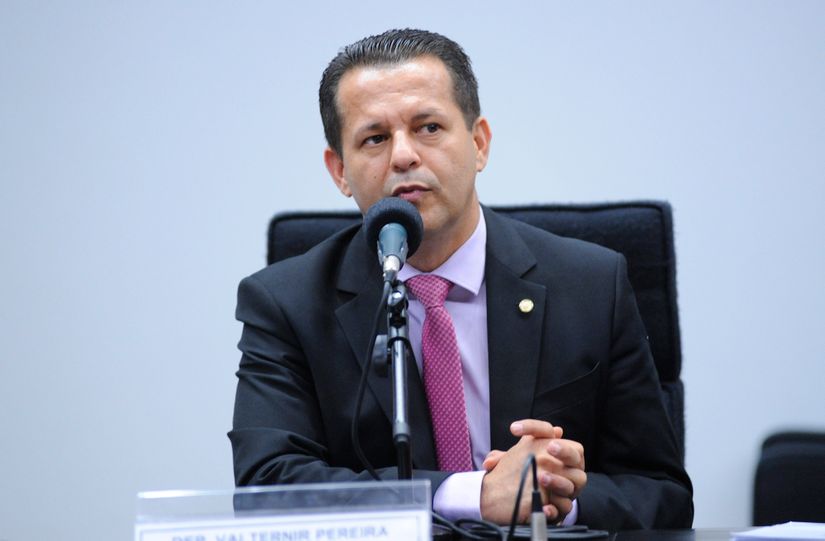 Contrariando expectativas, Valtenir Pereira assume presidência do PSB em Mato Grosso