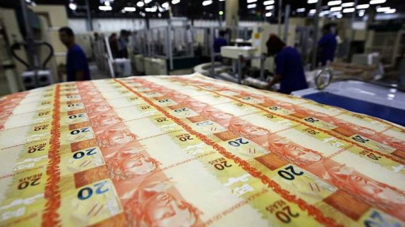 Arrecadação federal cresce 10,67%, melhor resultado para fevereiro em 3 anos
