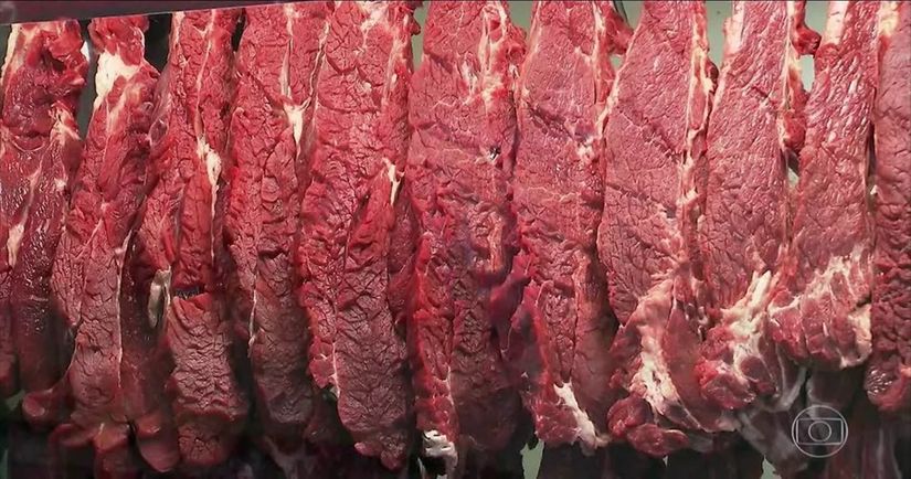 Com alta na exportação, consumidores pagam mais caro na carne no Brasil