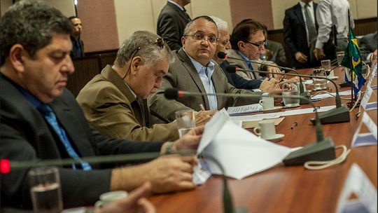 Governador Pedro Taques pontua medidas e avanços ante realidade financeira no Estado
