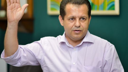 O que os políticos de Mato Grosso tem feito com nosso dinheiro em Brasília? 