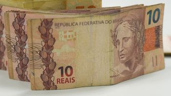 Poupança tem melhor resultado para julho em três anos, diz Banco Central